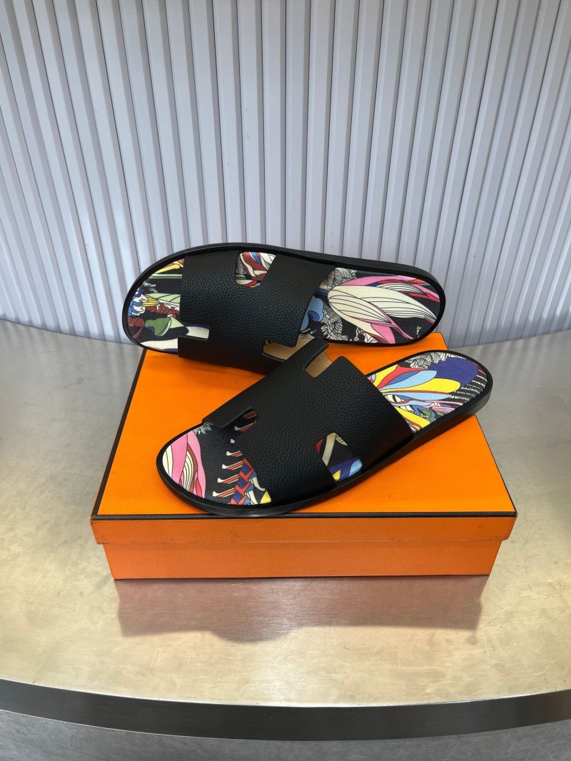 H**me5 slippers